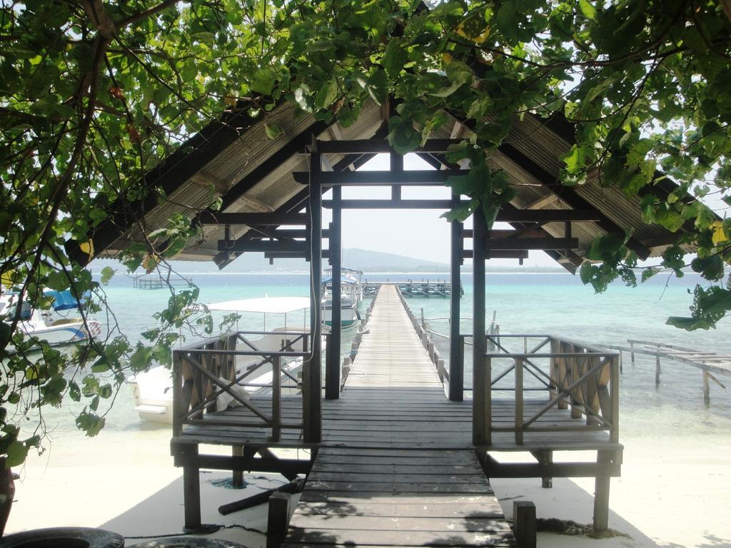 Menjangan Resort Karimunjawa Exterior photo