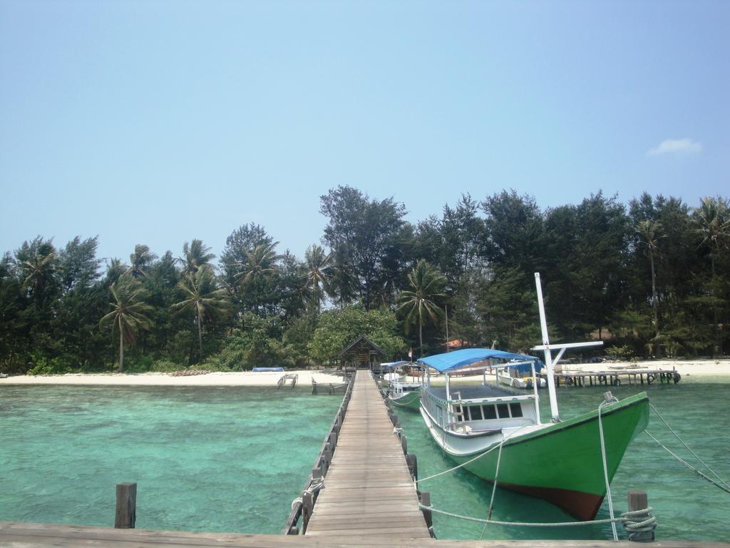 Menjangan Resort Karimunjawa Exterior photo