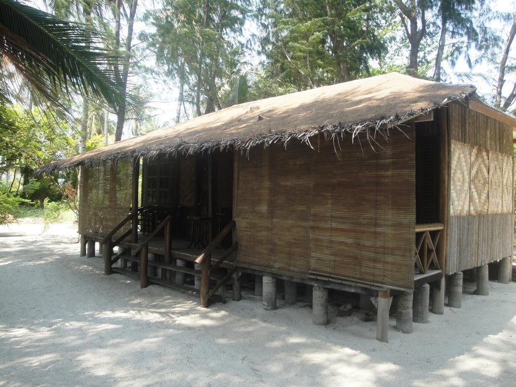 Menjangan Resort Karimunjawa Room photo